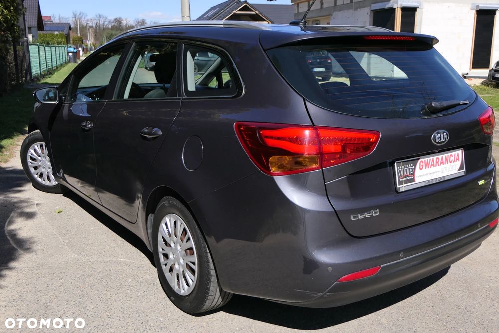 Kia Ceed 1.6 GDI L - 5