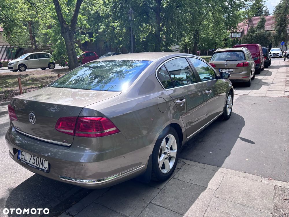 Volkswagen Passat 1.8 TSI Comfortline - 3