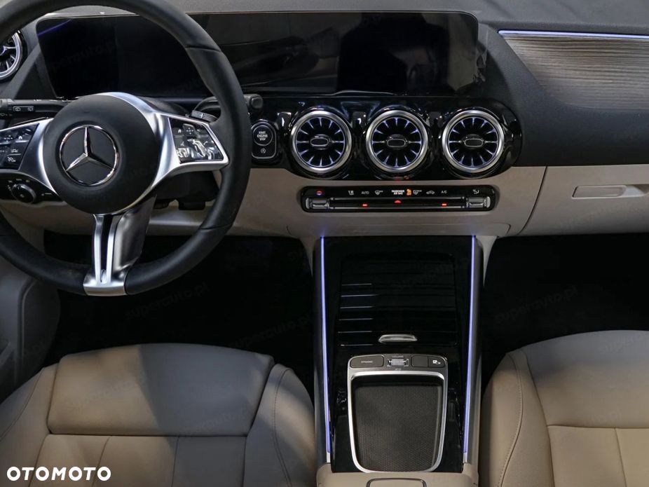 Mercedes-Benz GLA 200 mHEV Progressive 7G-DCT - 7