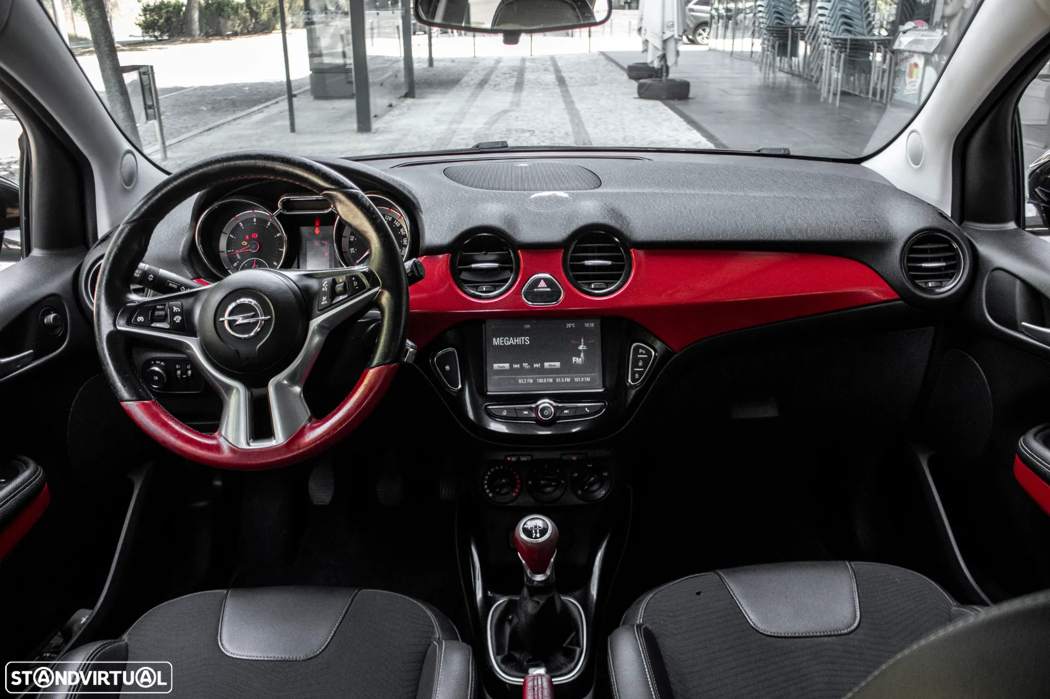 Opel Adam 1.2 Glam - 25