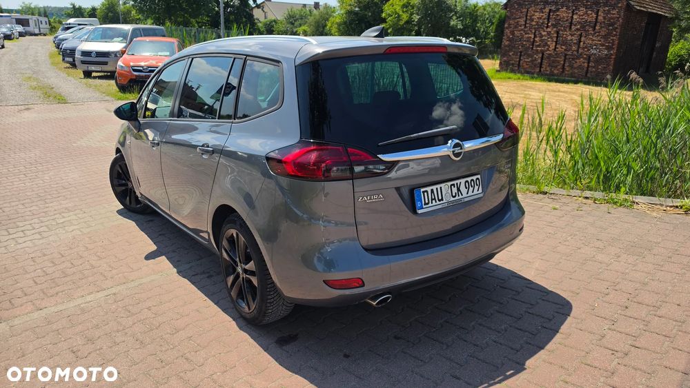 Opel Zafira Tourer 2.0 CDTI Automatik drive - 24