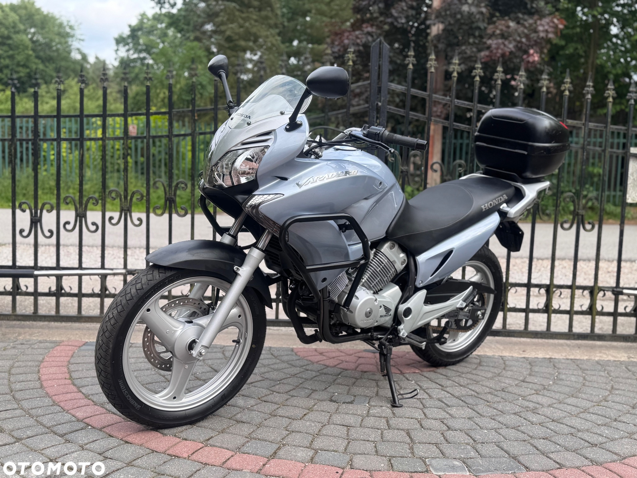Honda XL - 5