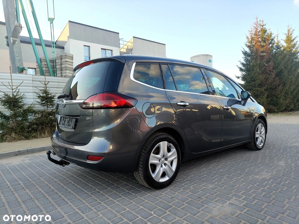 Opel Zafira 2.0 CDTI Cosmo - 9