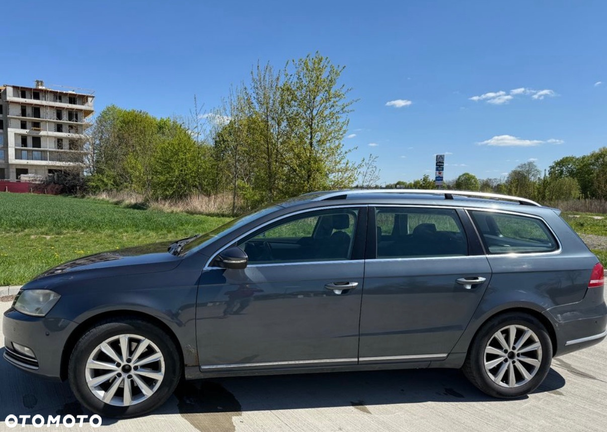 Volkswagen Passat 2.0 TDI Highline - 4