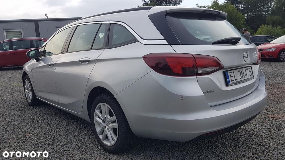 Opel Astra 1.6 CDTI Essentia - 5