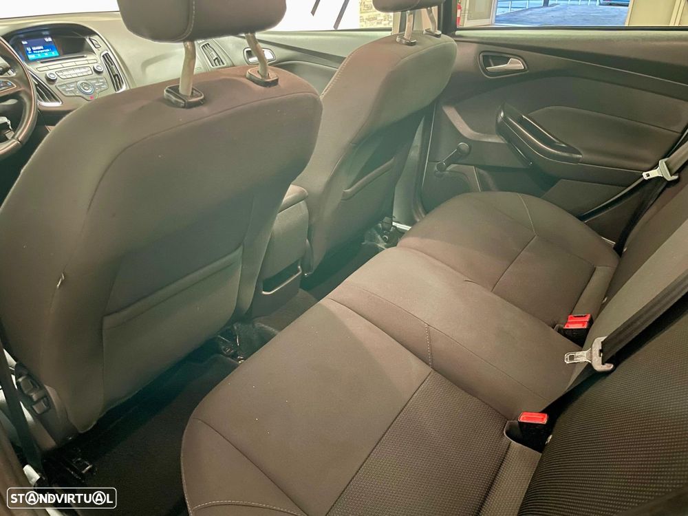 Ford Focus 1.5 TDCi Trend+ - 28