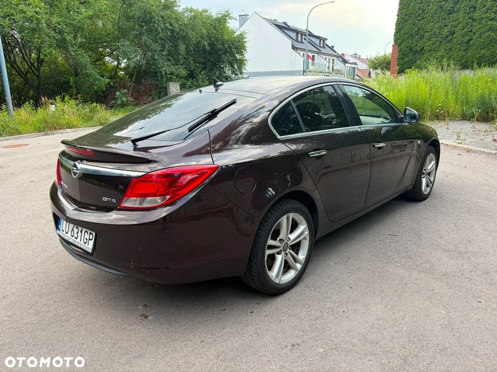 Opel Insignia 2.0 CDTI Cosmo 4x4 S&S - 3