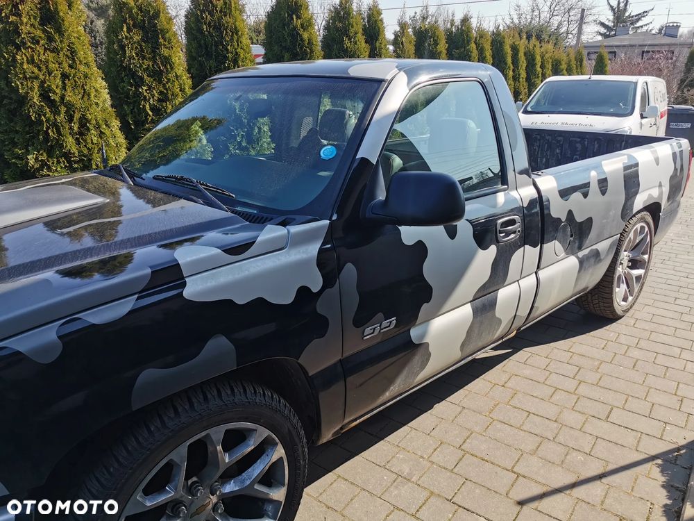 Chevrolet Silverado - 17