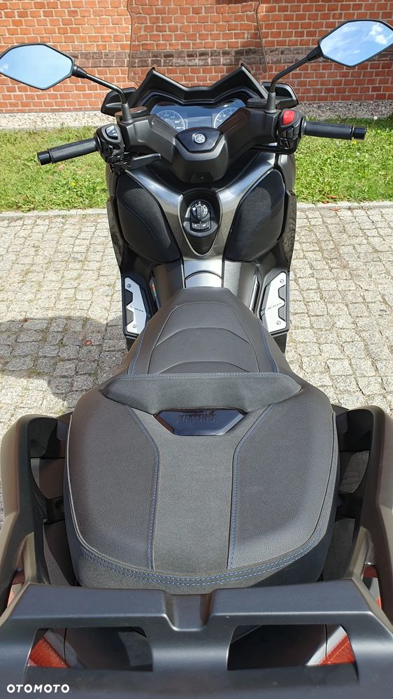 Yamaha X-max - 5