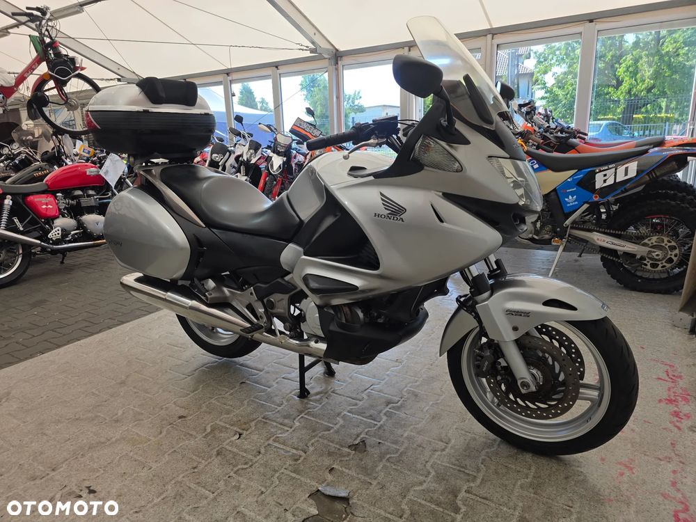 Honda NTV - 22