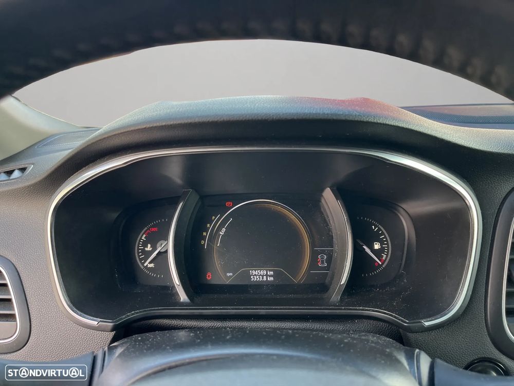 Renault Mégane - 10