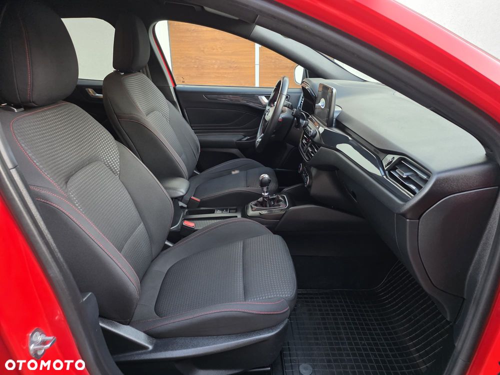 Ford Focus 2.0 EcoBlue ST-Line - 14
