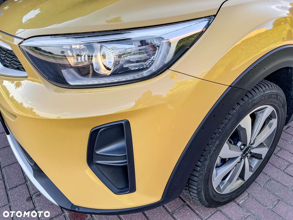 Kia Stonic 1.2 L - 11