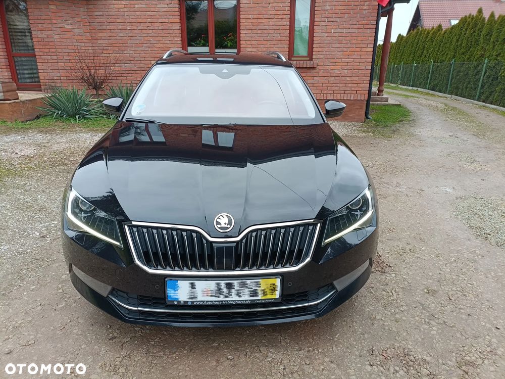 Skoda Superb 2.0 TDI DSG Premium Edition - 3