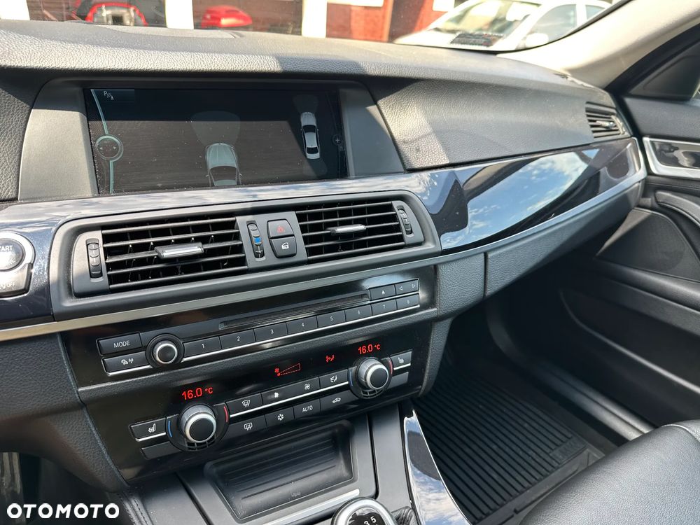 BMW Seria 5 520d Modern Line - 26