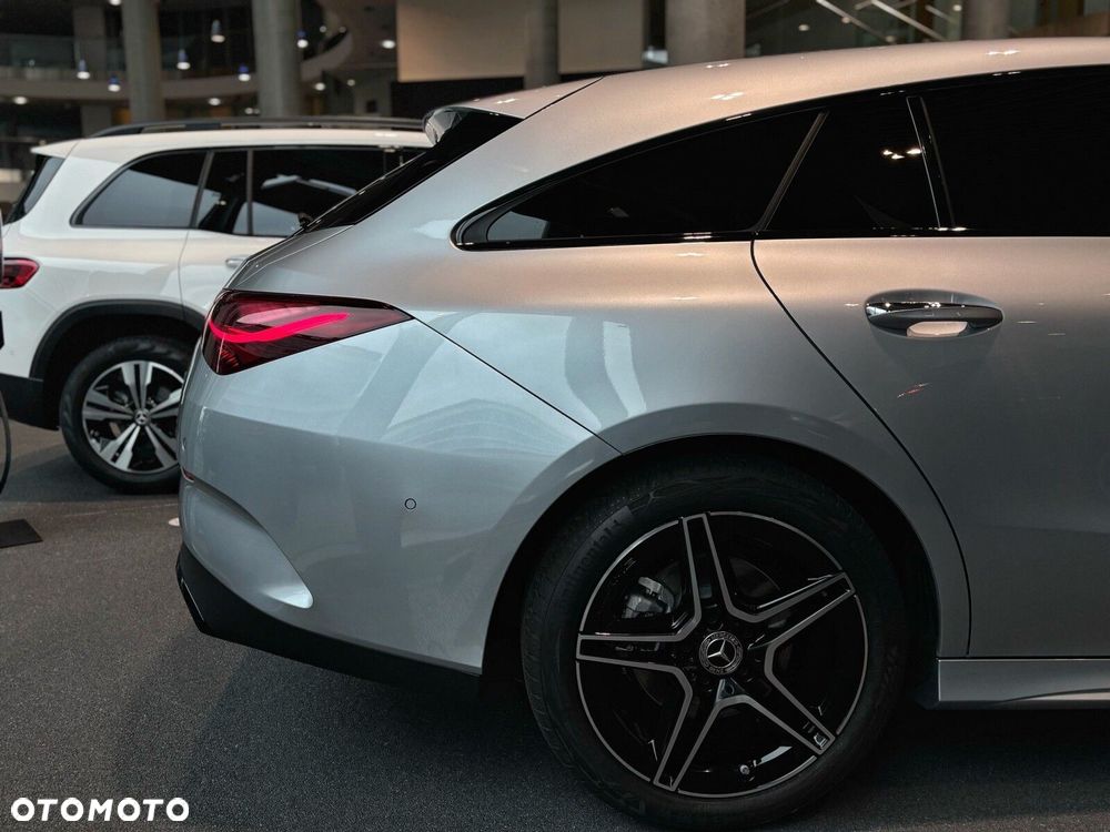 Mercedes-Benz CLA - 4