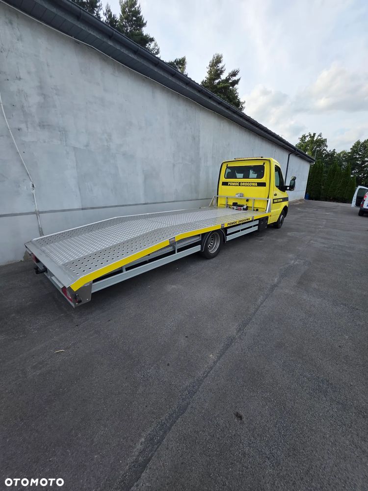 Mercedes-Benz Sprinter - 7