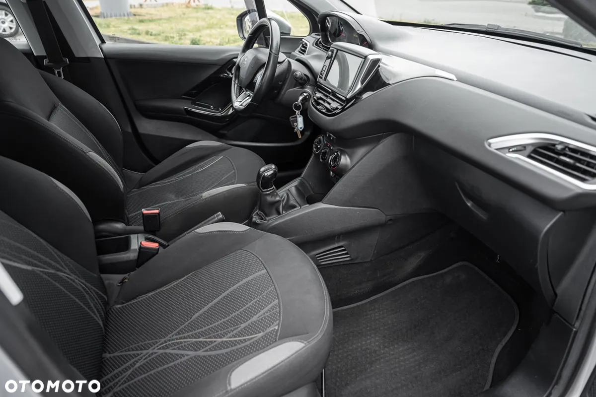 Peugeot 208 1.0 VTi Active - 29