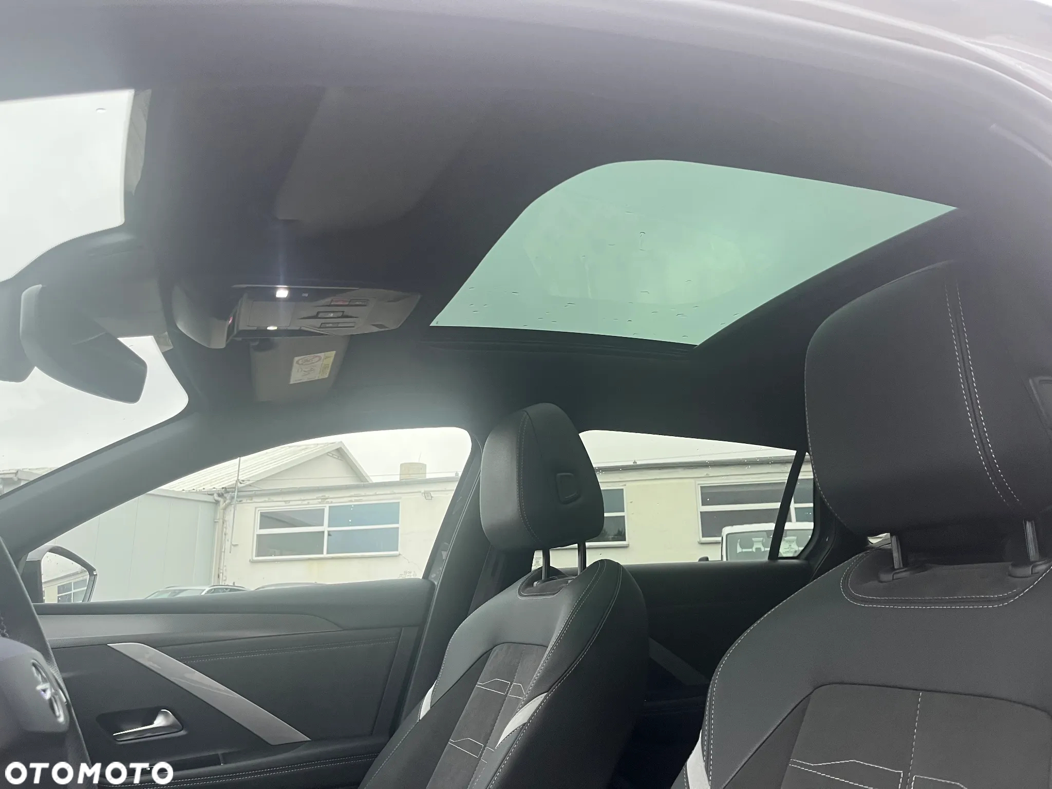Opel Astra VI 1.2 T GS S&S - 11
