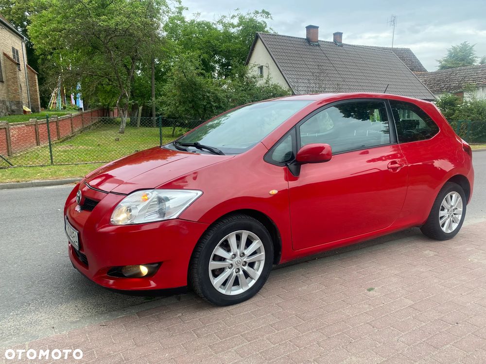 Toyota Auris 1.4 D-4D Luna - 4