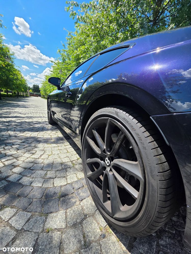 Bentley Continental GT Speed - 11