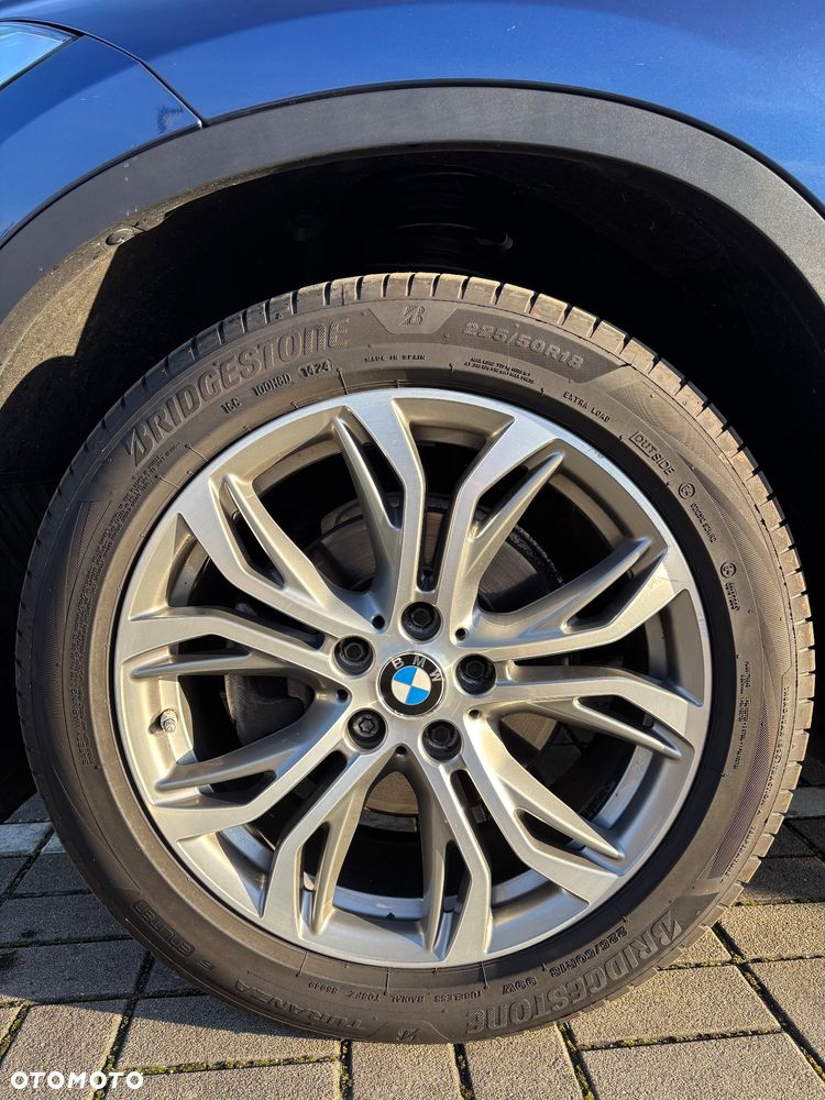 BMW X1 sDrive16d - 33