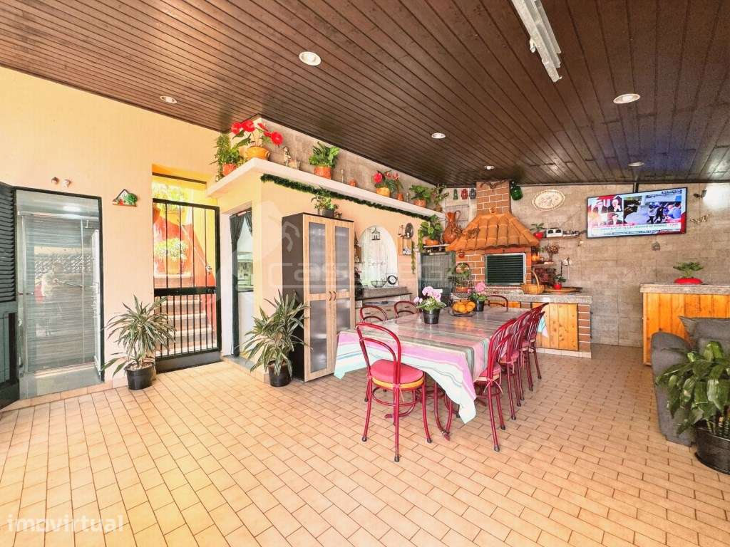 MORADIA T2 VENDE-SE - CONDE CARVALHAL - Grande imagem: 5/52