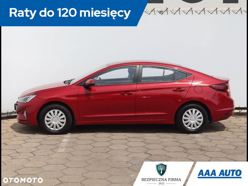 Hyundai Elantra - 3