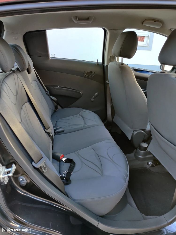 Chevrolet Spark - 8