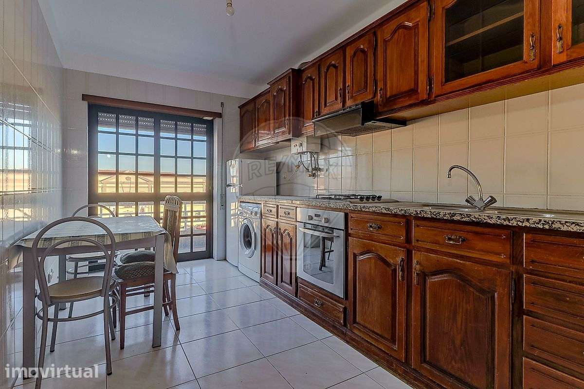 Apartamento T1 para arrendamento - Grande imagem: 4/17