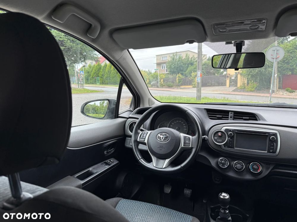 Toyota Yaris 1.4 D-4D - 10