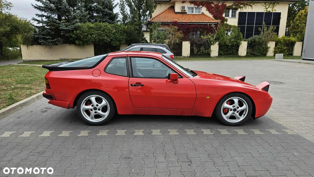 Porsche 944 - 9