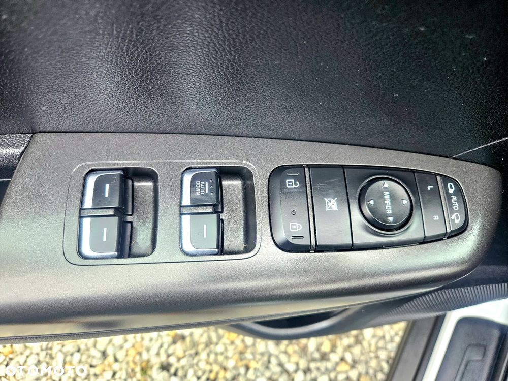 Kia Sportage - 28