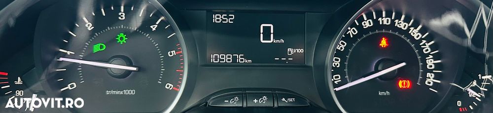 Peugeot 2008 1.6 BlueHDi FAP Active - 27