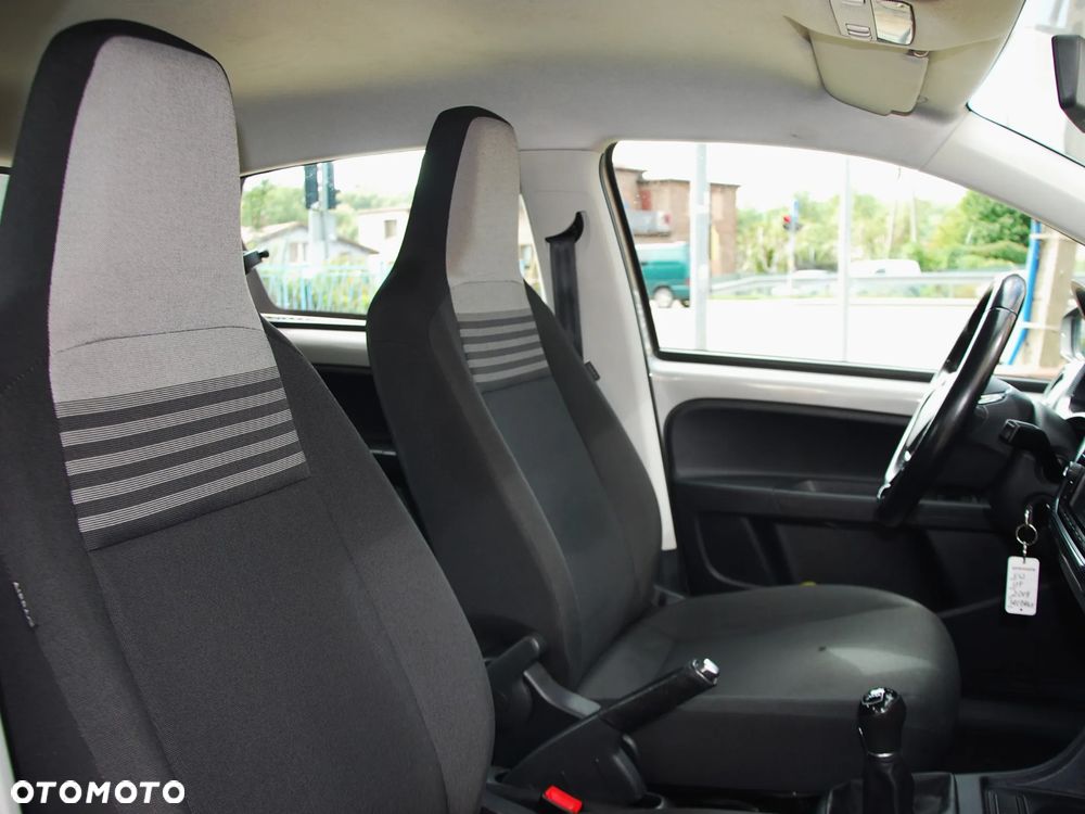 Volkswagen up! 1.0 move - 9