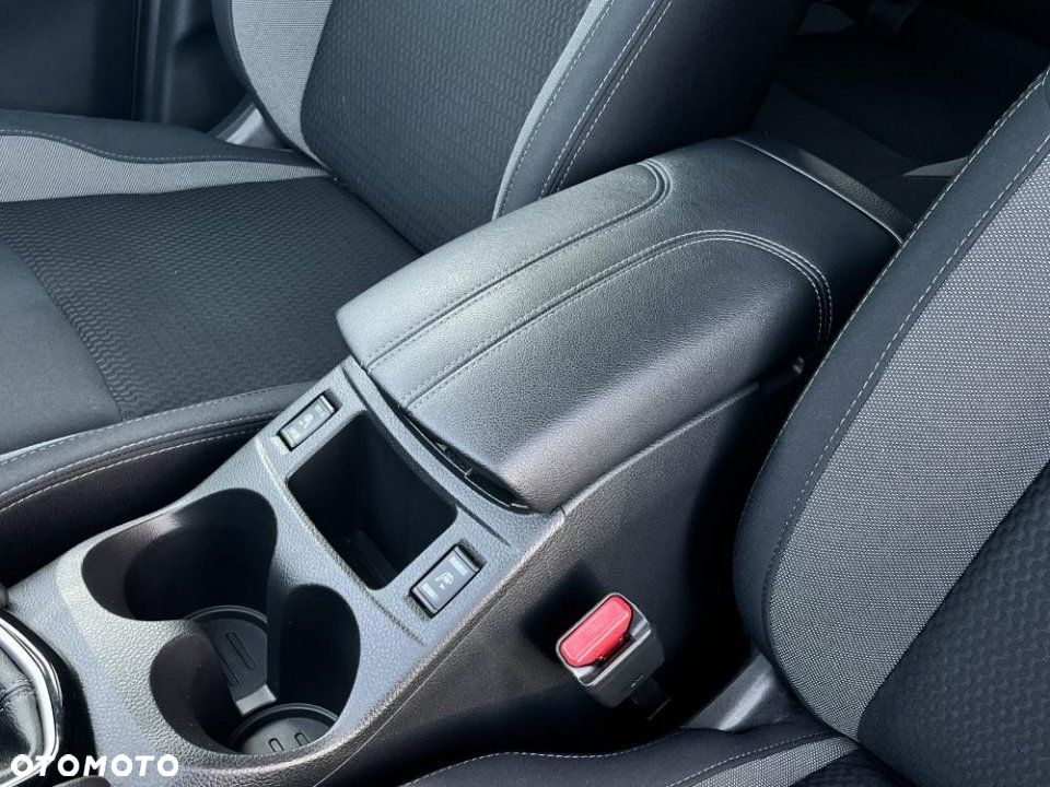 Nissan Qashqai - 21
