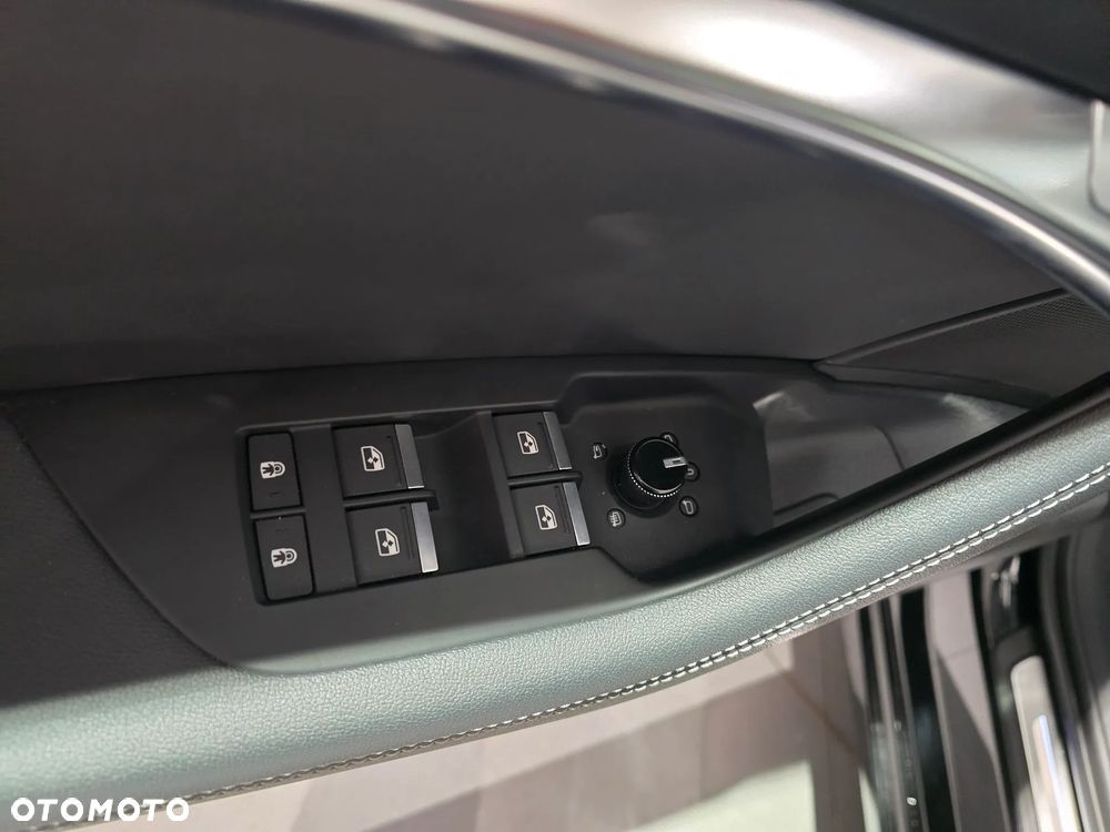 Audi A6 Avant 35 TDI mHEV S Line S tronic - 14