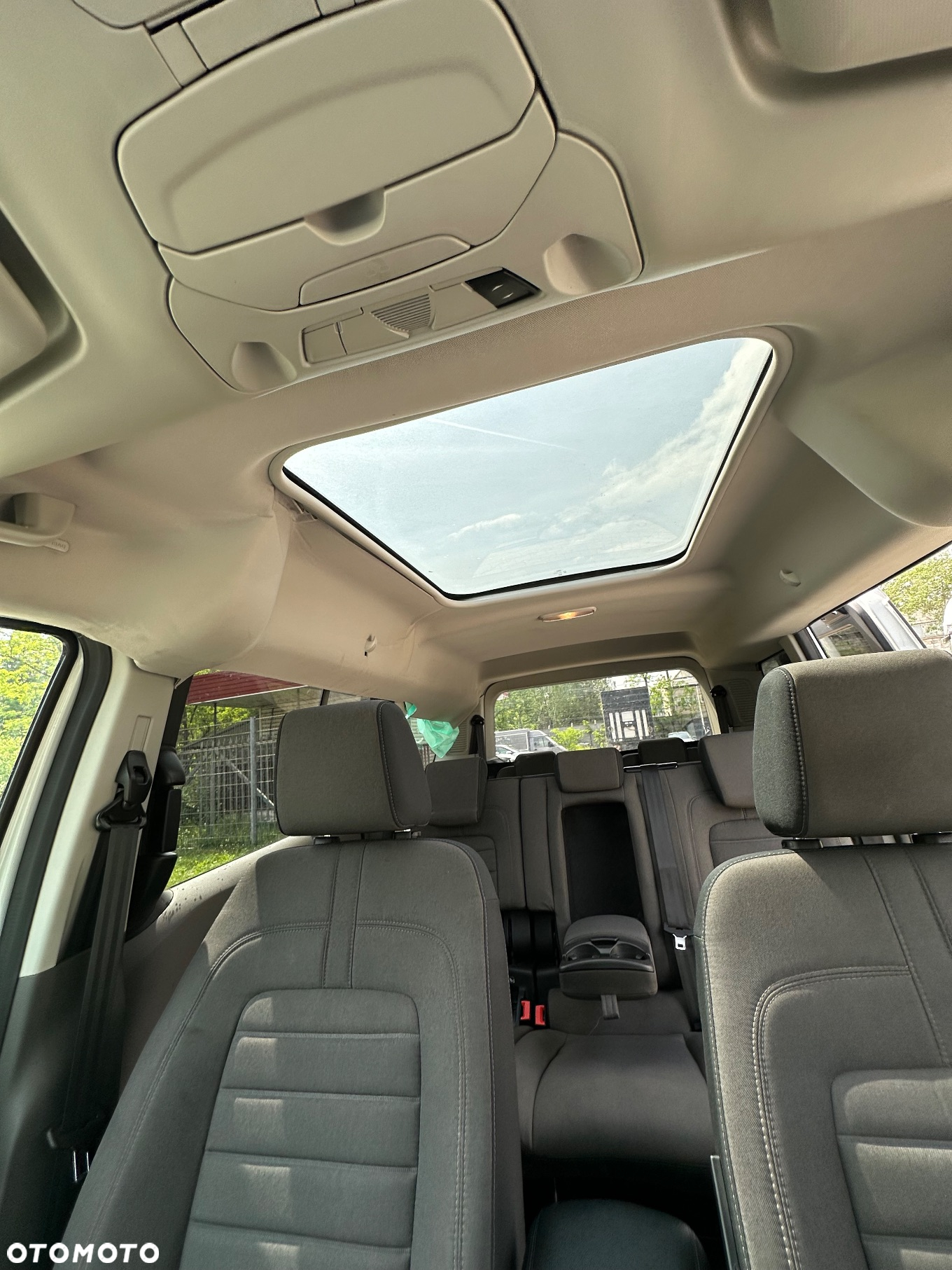Ford Tourneo Connect Grand - 21