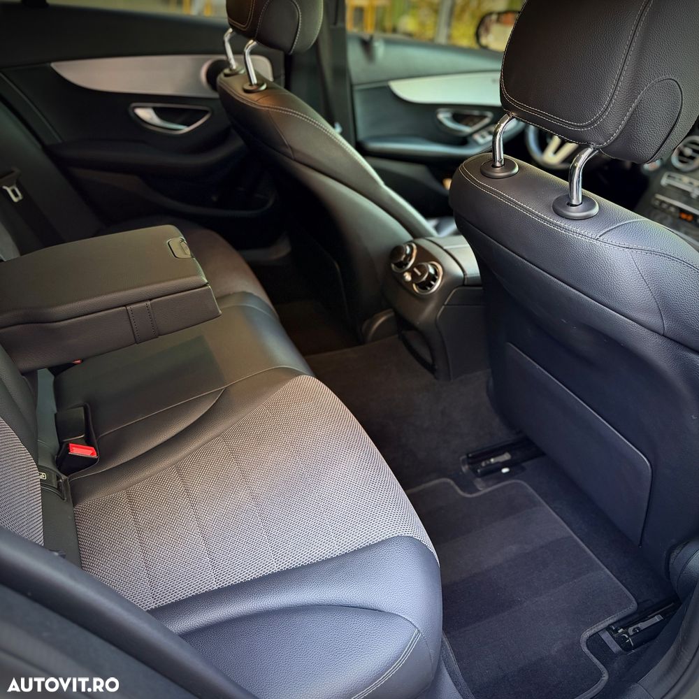Mercedes-Benz C 220 d 4Matic 9G-TRONIC Avantgarde - 8