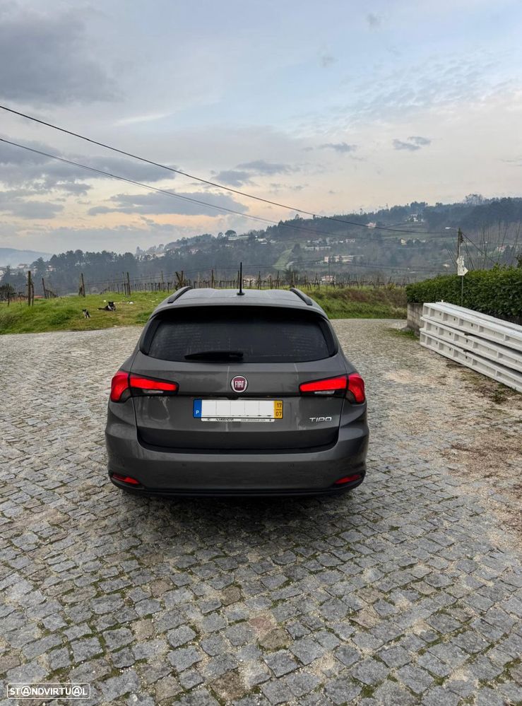 Fiat Tipo Station Wagon 1.3 M-Jet Lounge - 4