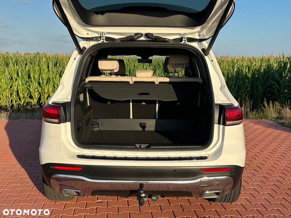 Mercedes-Benz GLB 250 Progressive 8G-DCT - 20