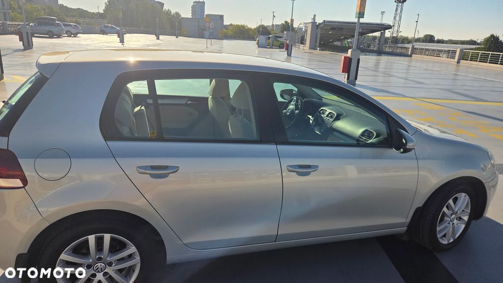 Volkswagen Golf 1.4 TSI Highline DSG - 4