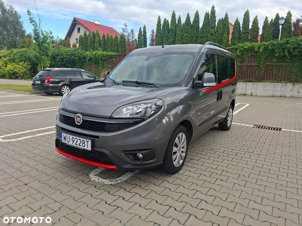 Fiat Doblo 1.6 Multijet 16V Lounge - 1