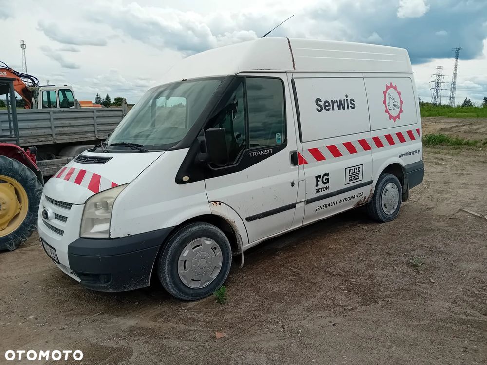 Ford Transit - 1