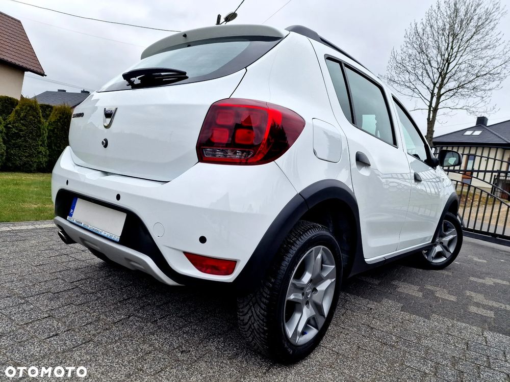 Dacia Sandero Stepway 0.9 TCe Laureate S&S - 11