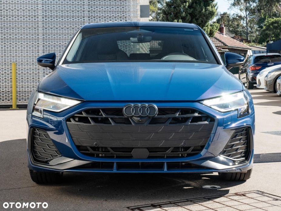 Audi A3 Sportback 35 TFSI mHEV S Line S tronic - 4