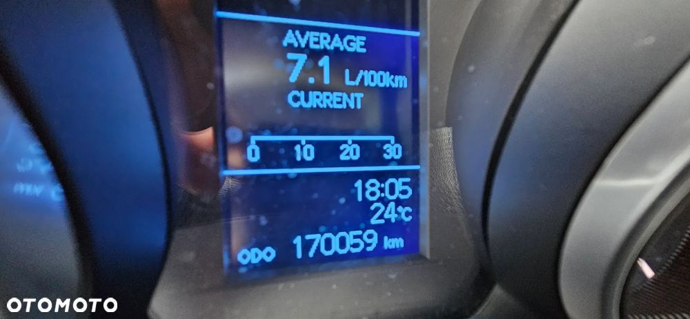 Toyota Avensis 1.8 Active - 10