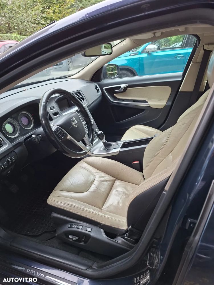 Volvo S60 D3 Start-Stop Basic - 17