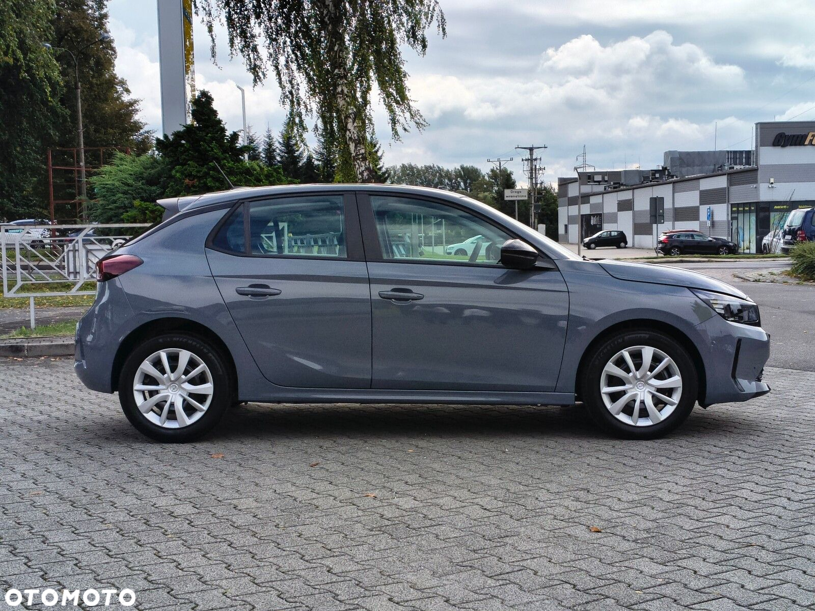 Opel Corsa - 8