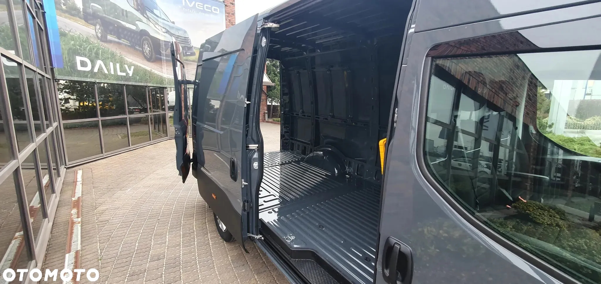 Iveco 35S16V - 3
